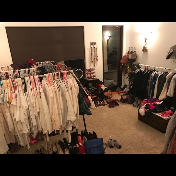 Meet your Posher, Heather - Picture 5 of 6